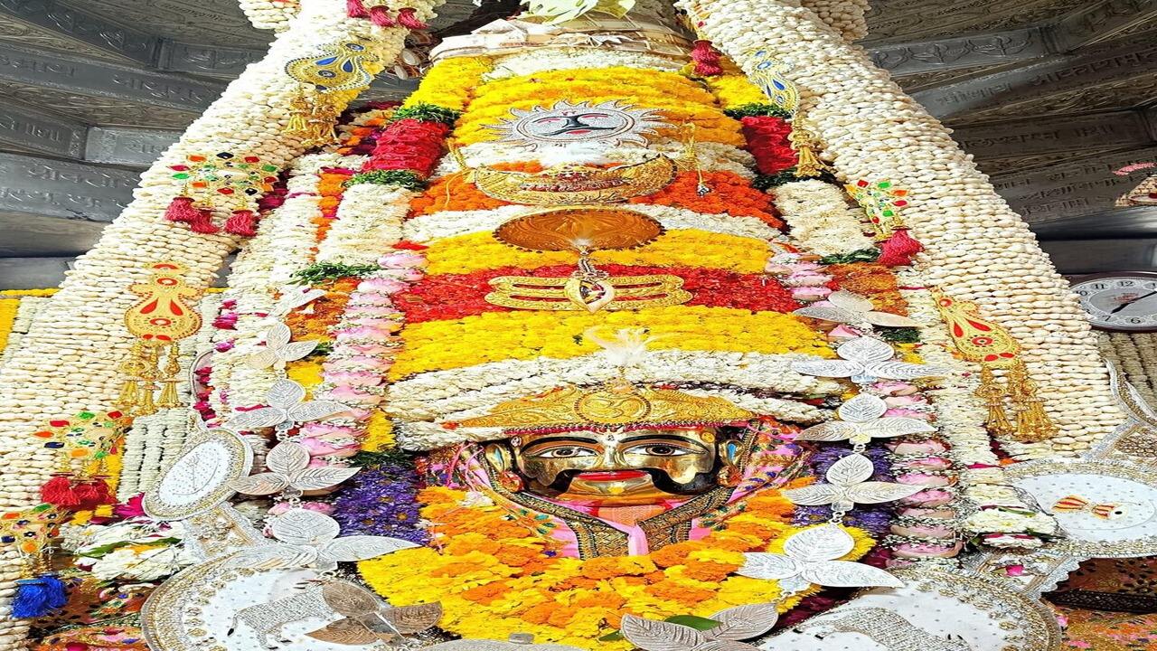 Baba Mahakal will be decorated with 20 quintals of flowers on Mahashivratri